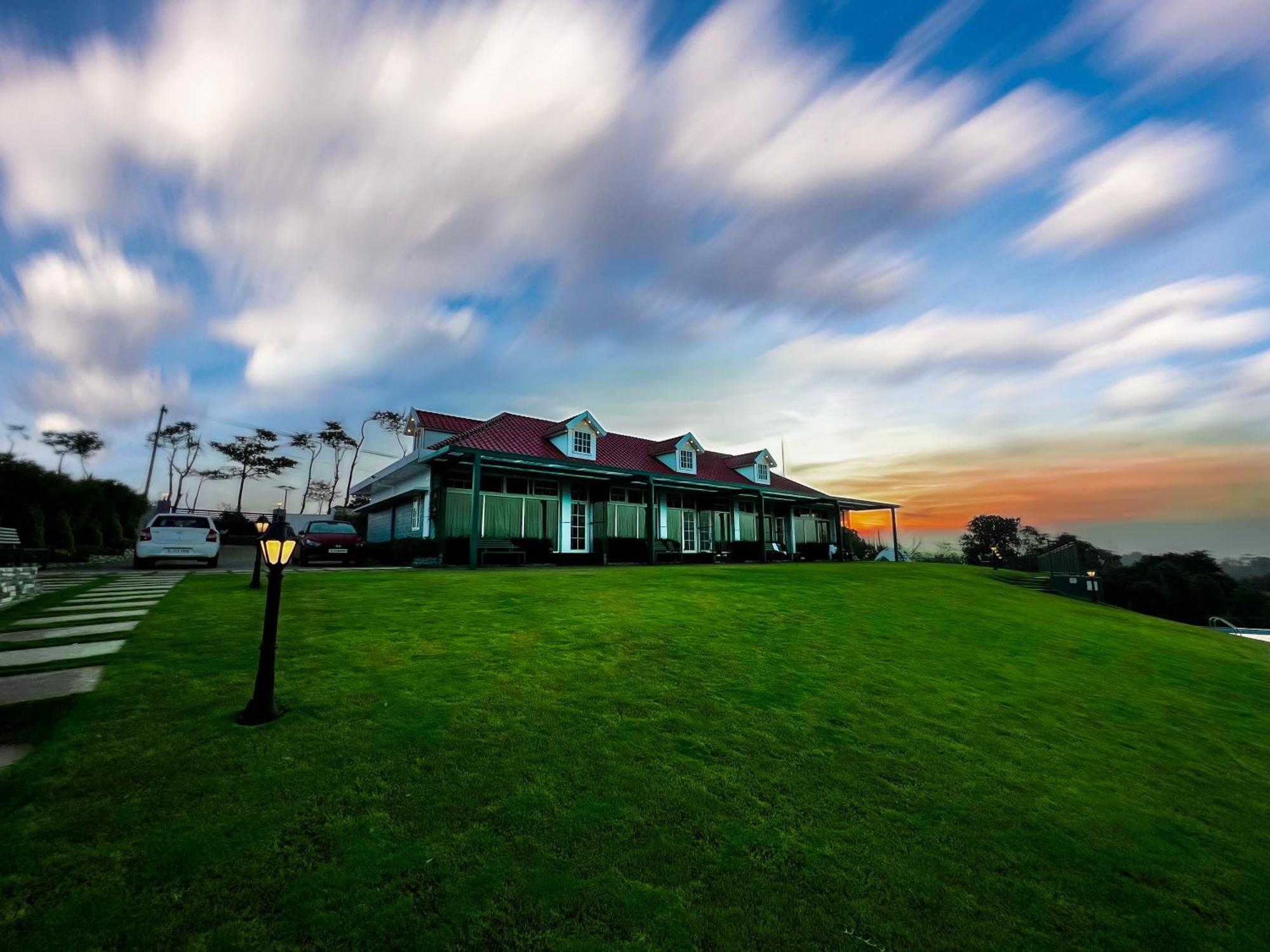 Cloudy Court Resort Idukki Zewnętrze zdjęcie